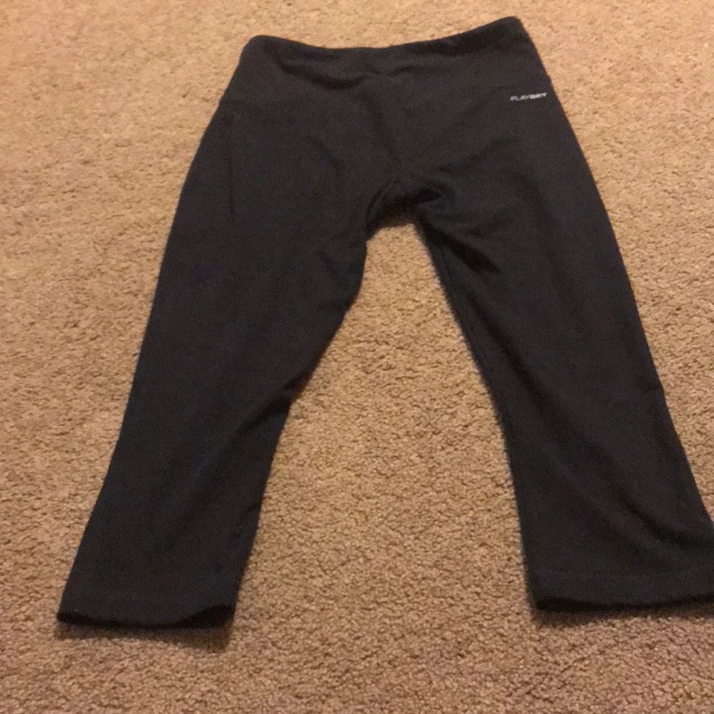 Black Reebok Capri leggings